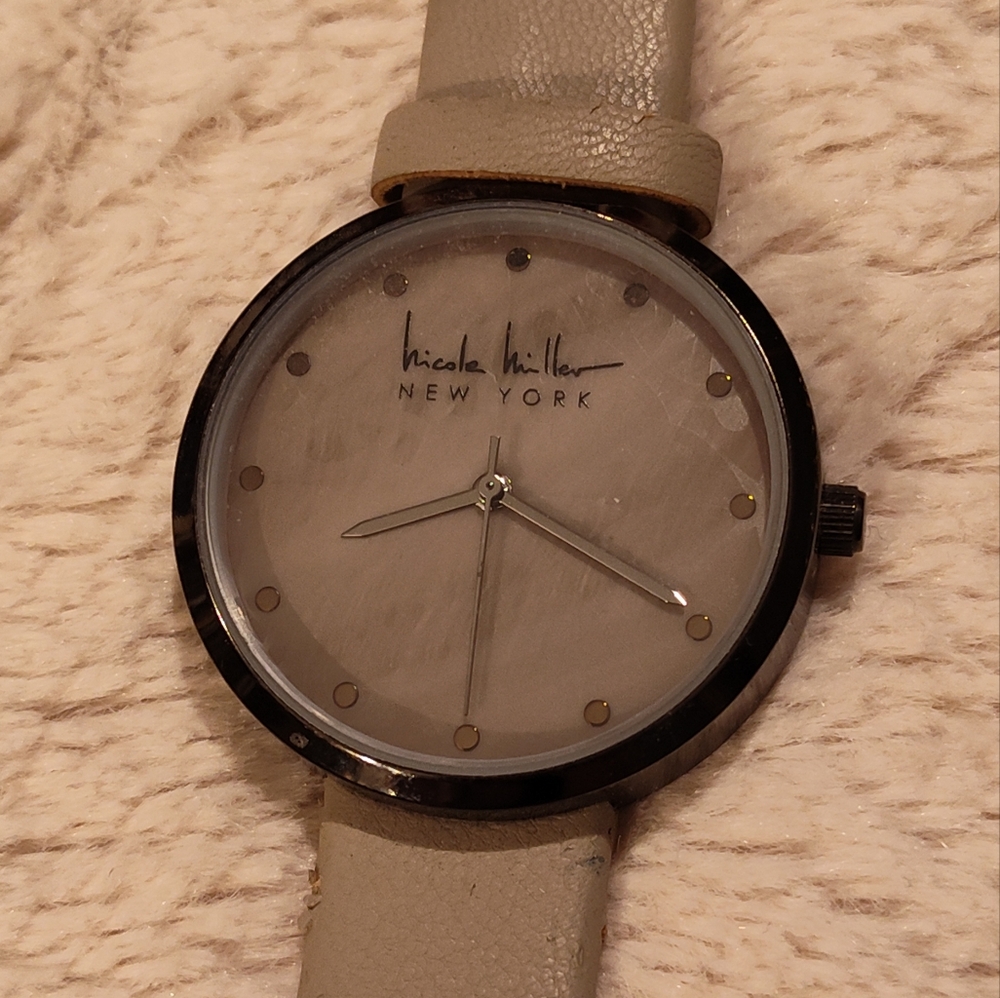Vintage Nicole Miller Watch (Needs A BATTERY)